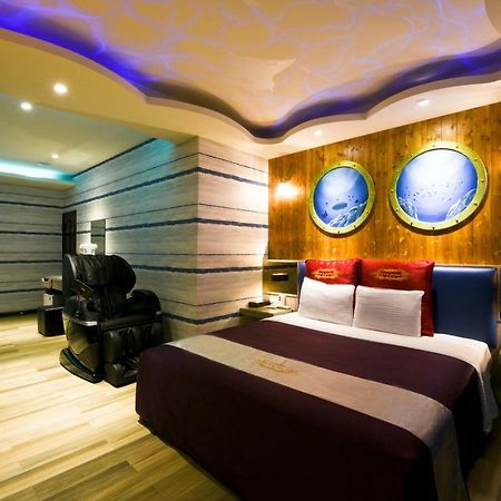 Carnival Motel Taipei Extérieur photo