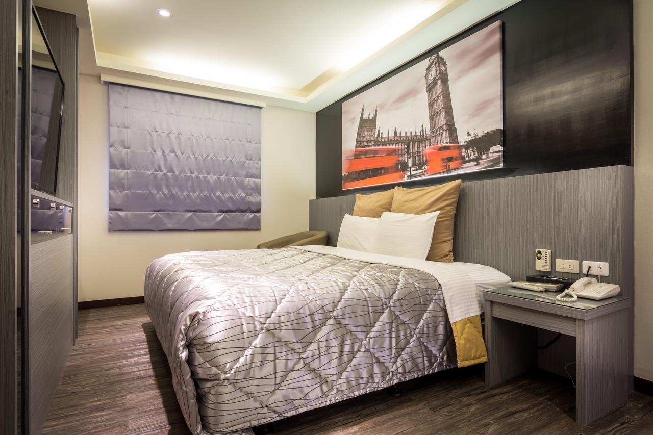 Carnival Motel Taipei Extérieur photo