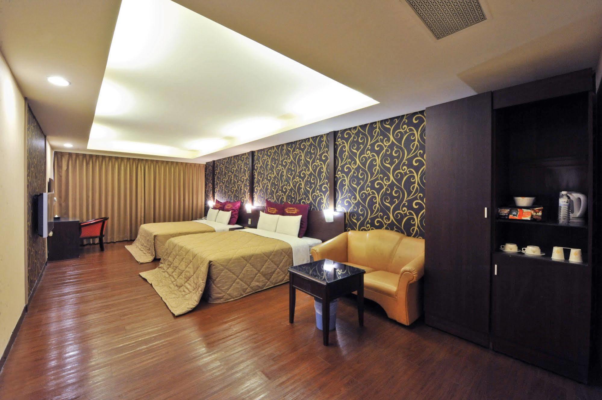 Carnival Motel Taipei Extérieur photo
