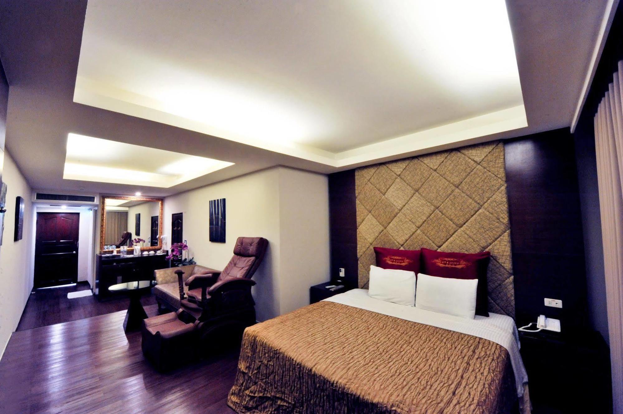Carnival Motel Taipei Extérieur photo