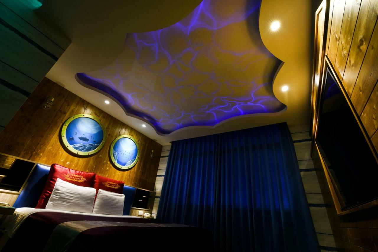 Carnival Motel Taipei Extérieur photo
