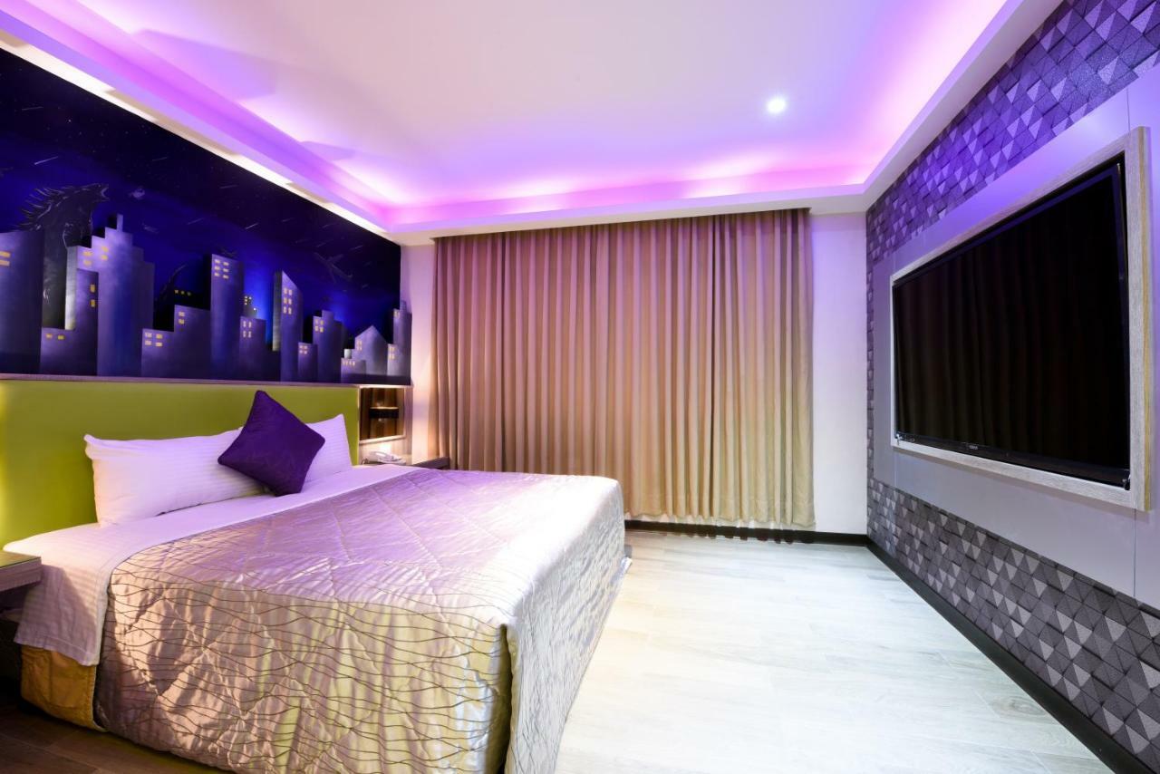 Carnival Motel Taipei Extérieur photo